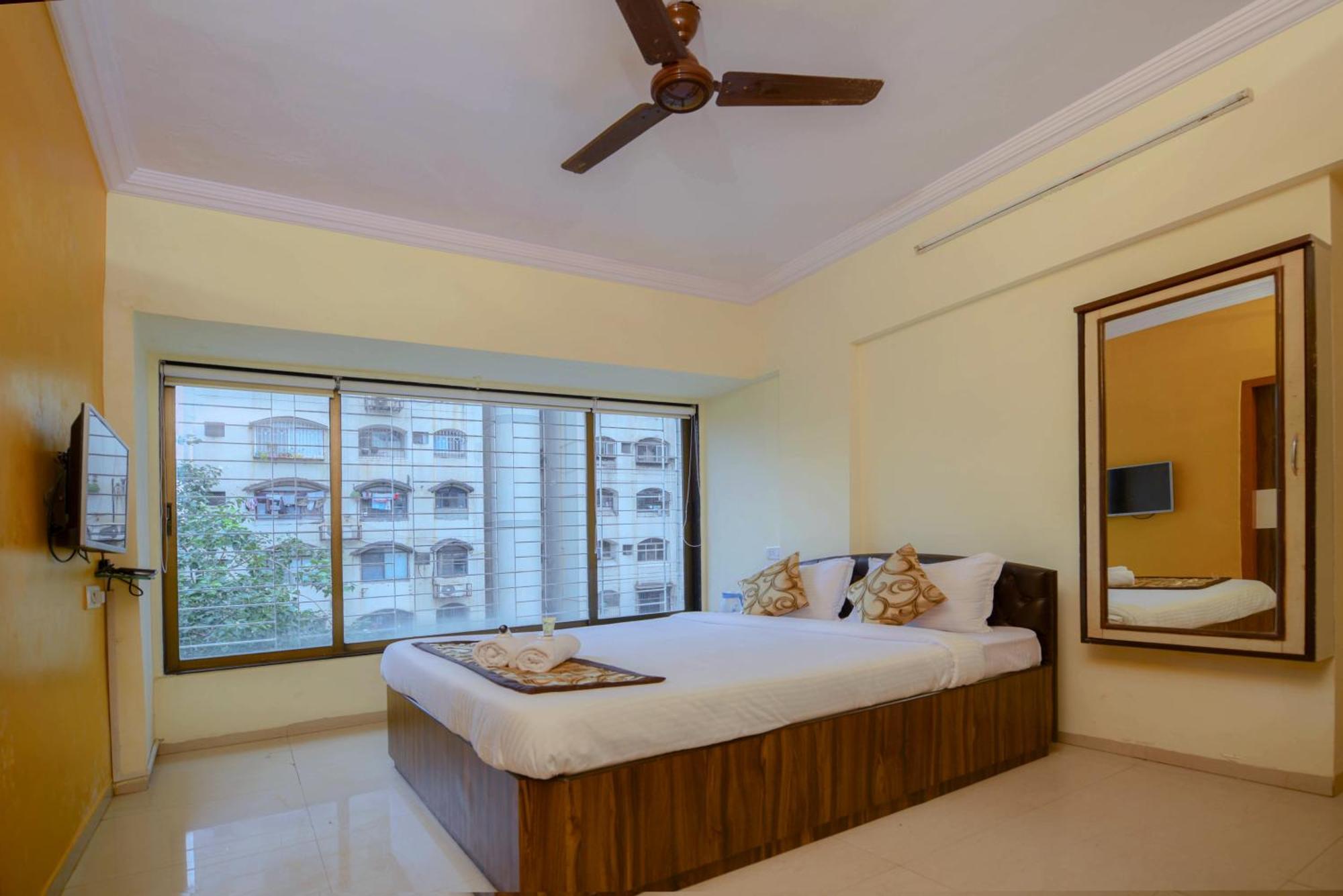 Lalsai Residency Andheri مومباي المظهر الخارجي الصورة