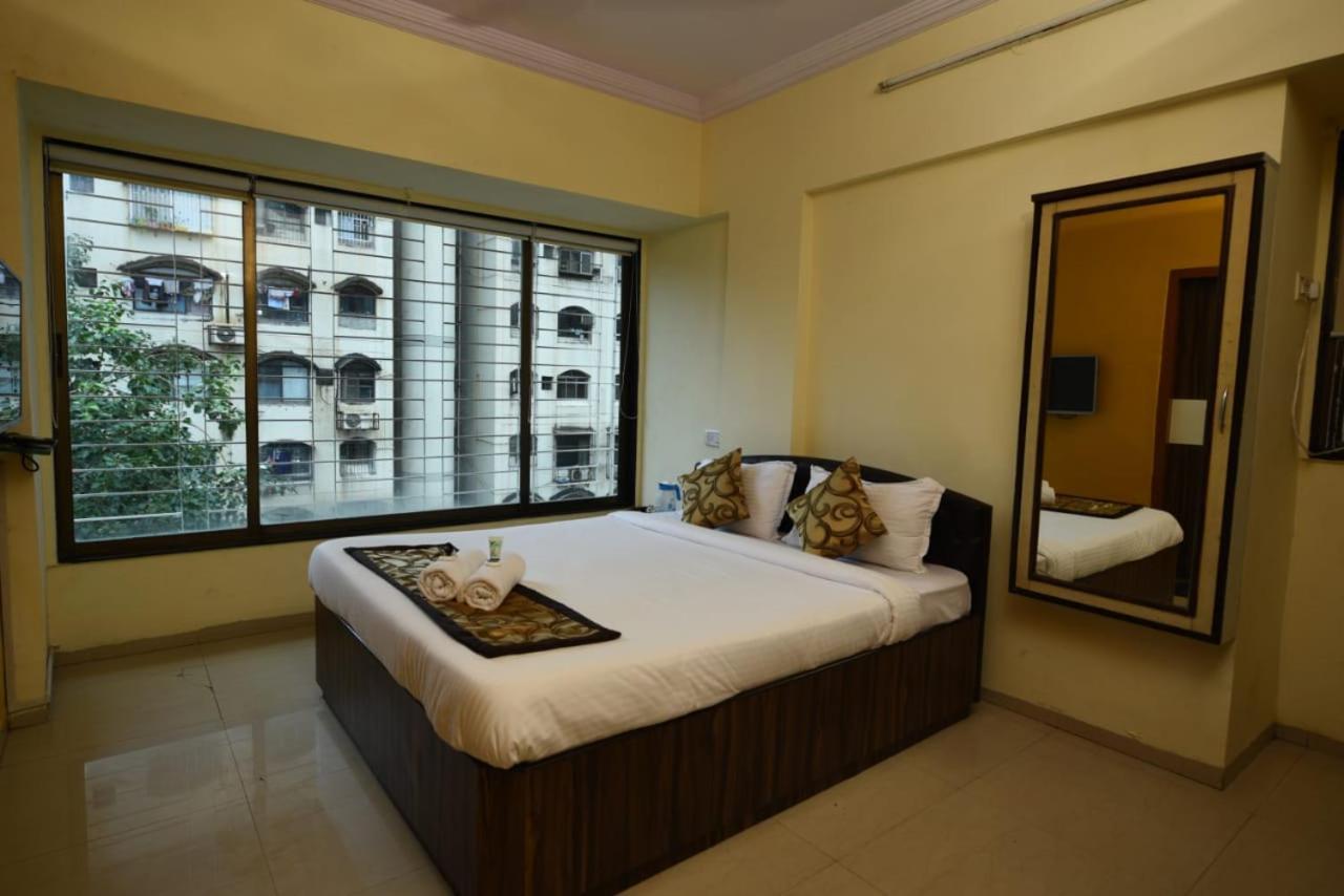 Lalsai Residency Andheri مومباي المظهر الخارجي الصورة